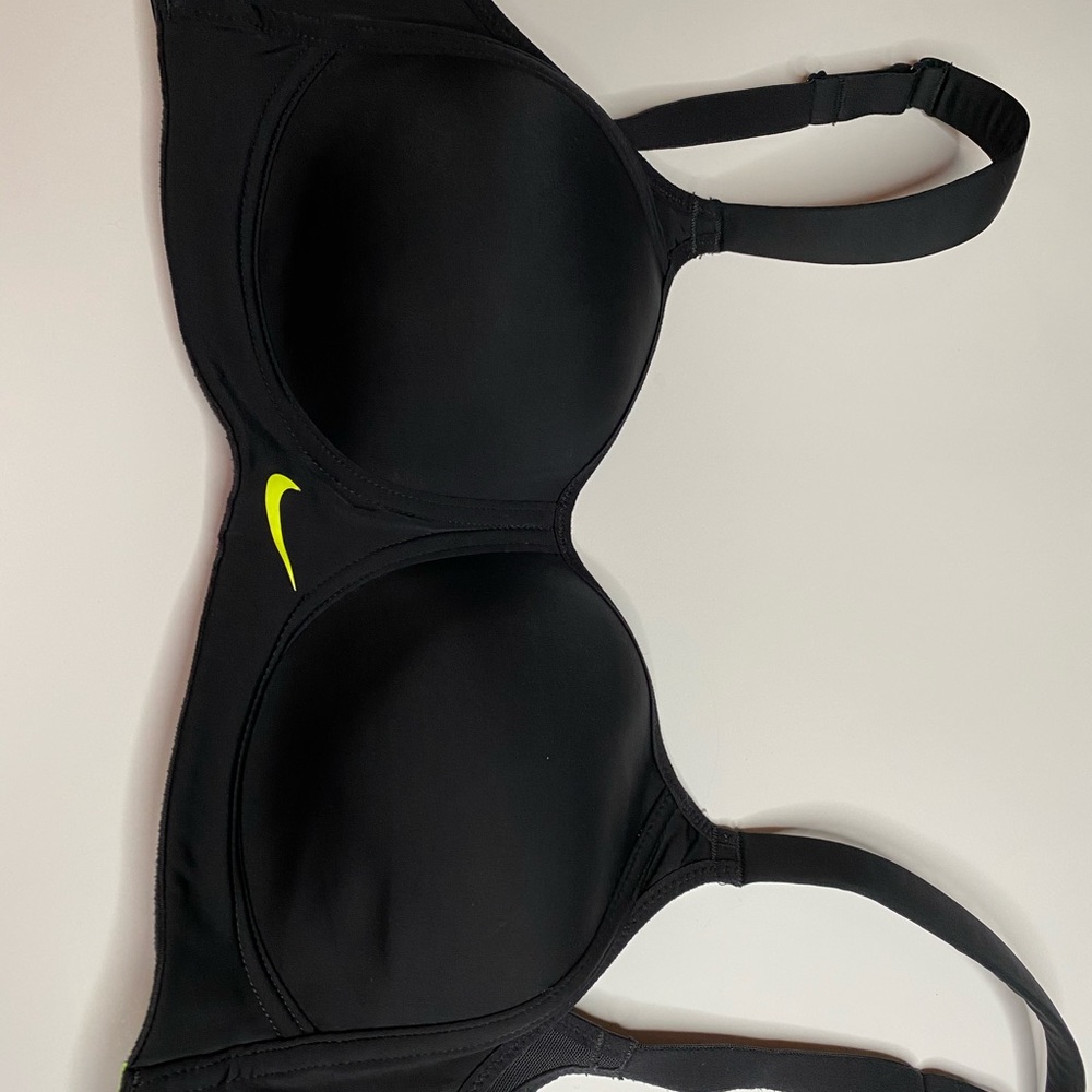 nike drifit pro support women’s sports bra 32c blk